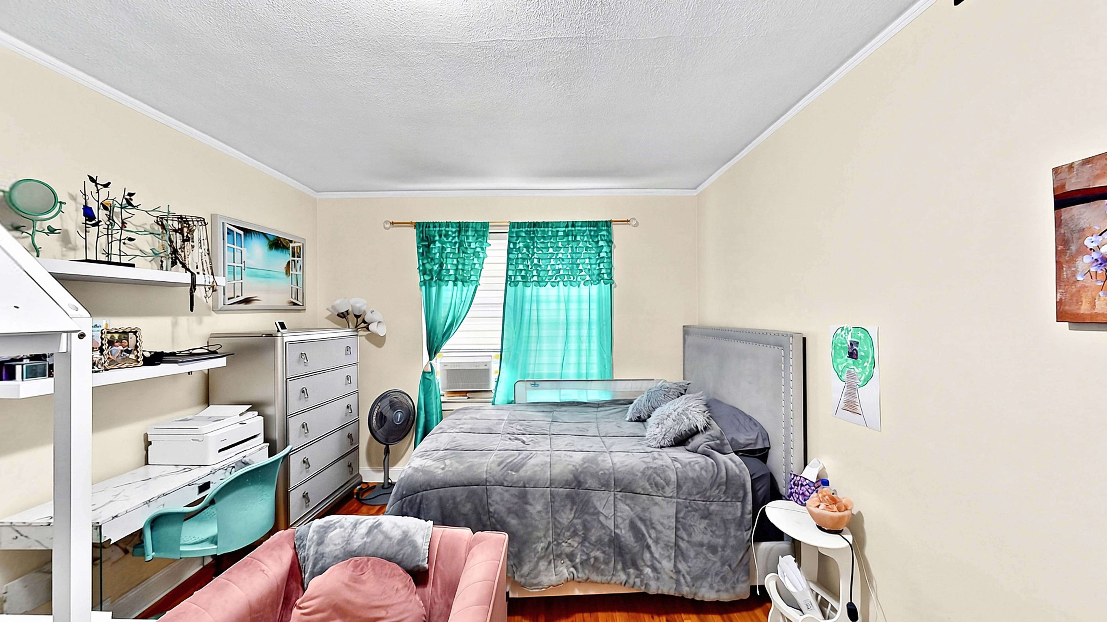 915 E 17th Street 117