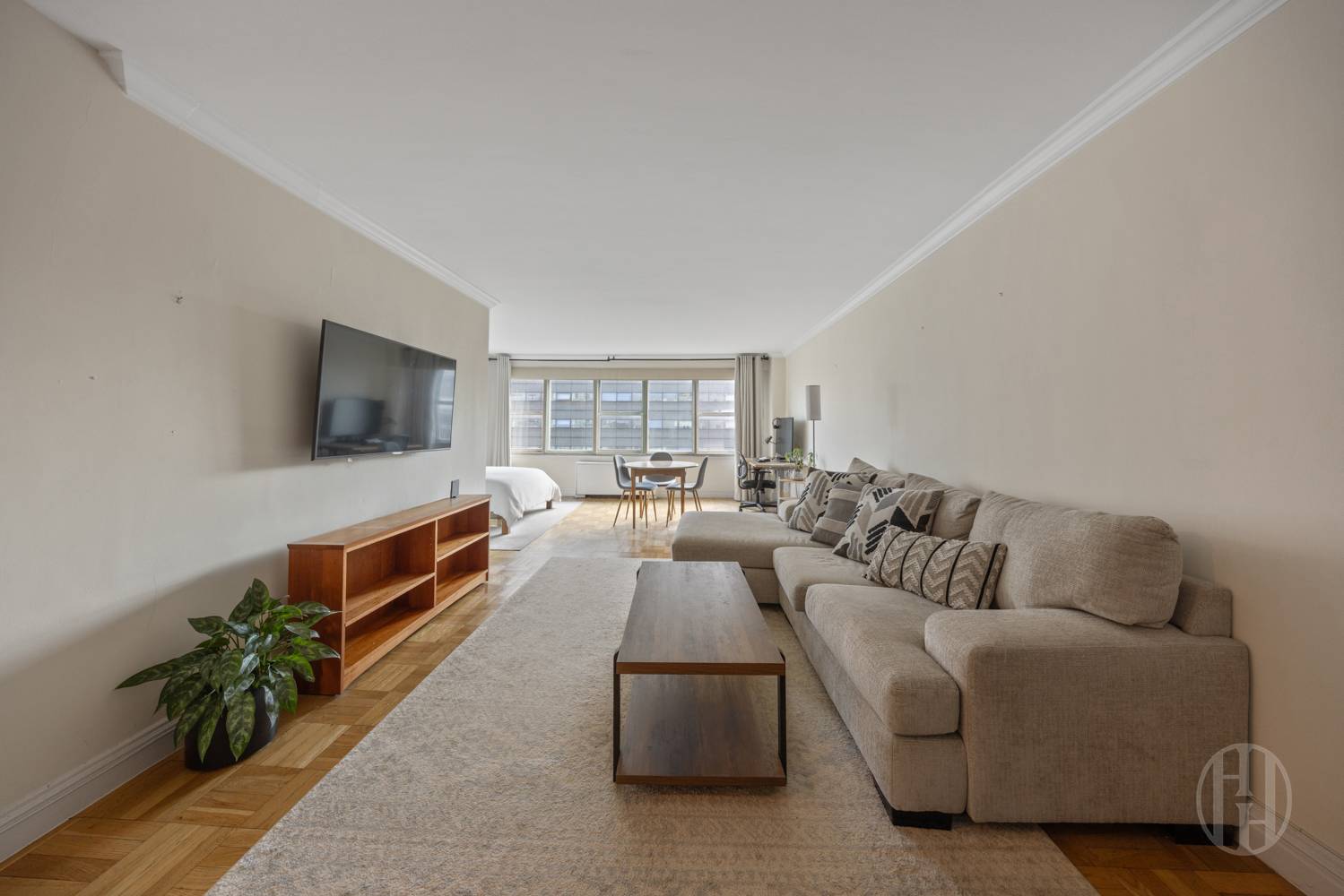 69 5th Avenue 15H