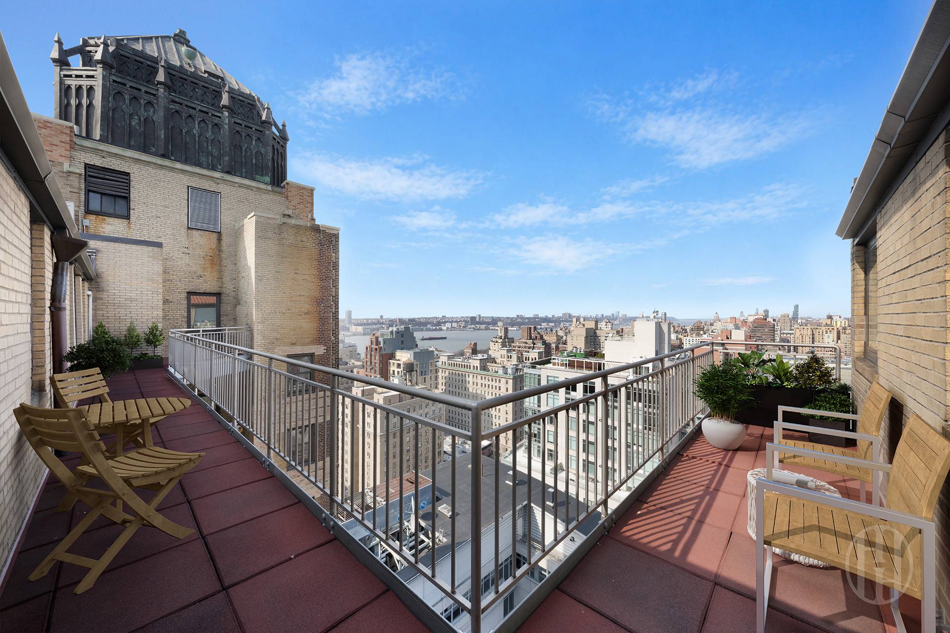 2166 Broadway PH