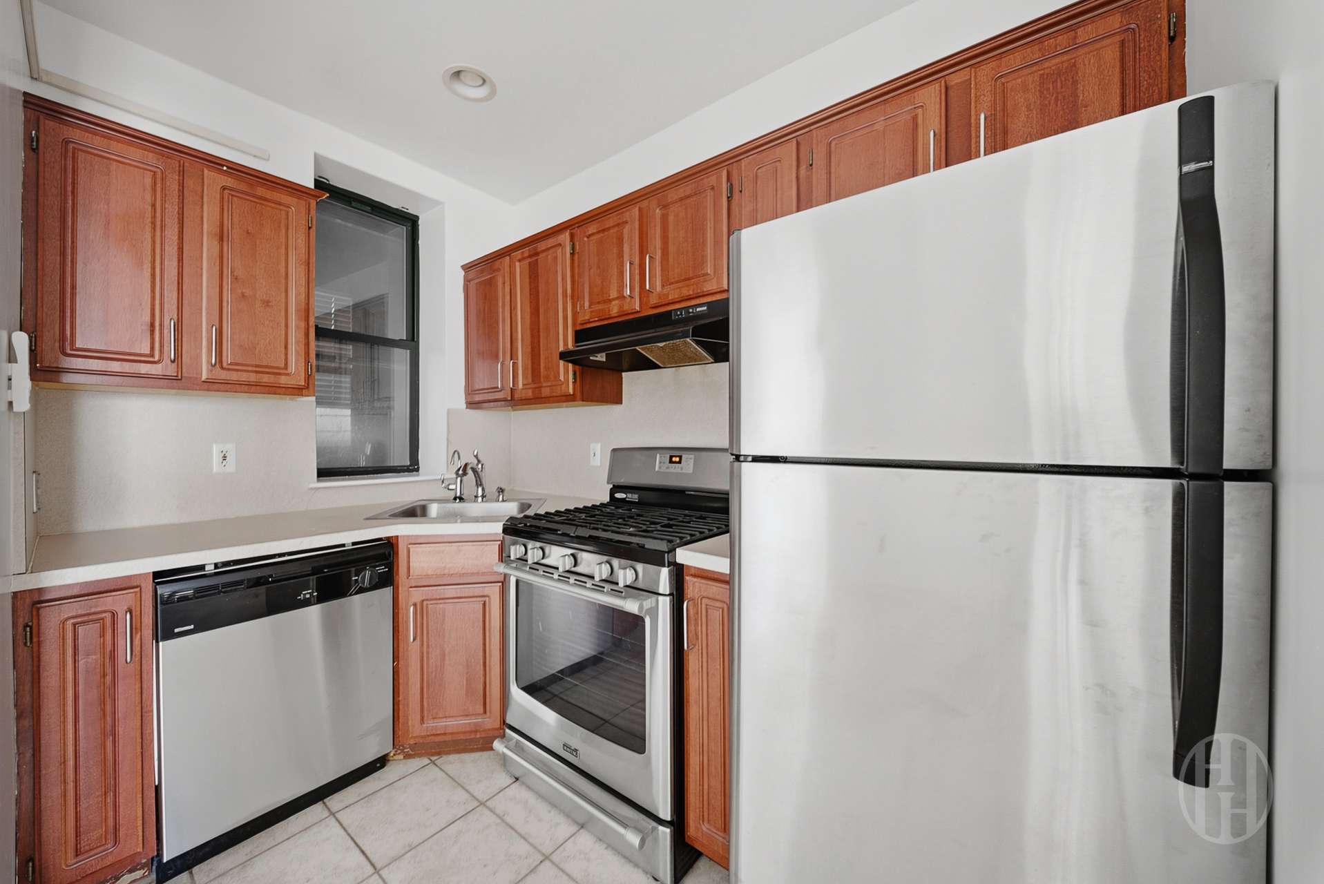 2098 Frederick Douglass Boulevard 4H