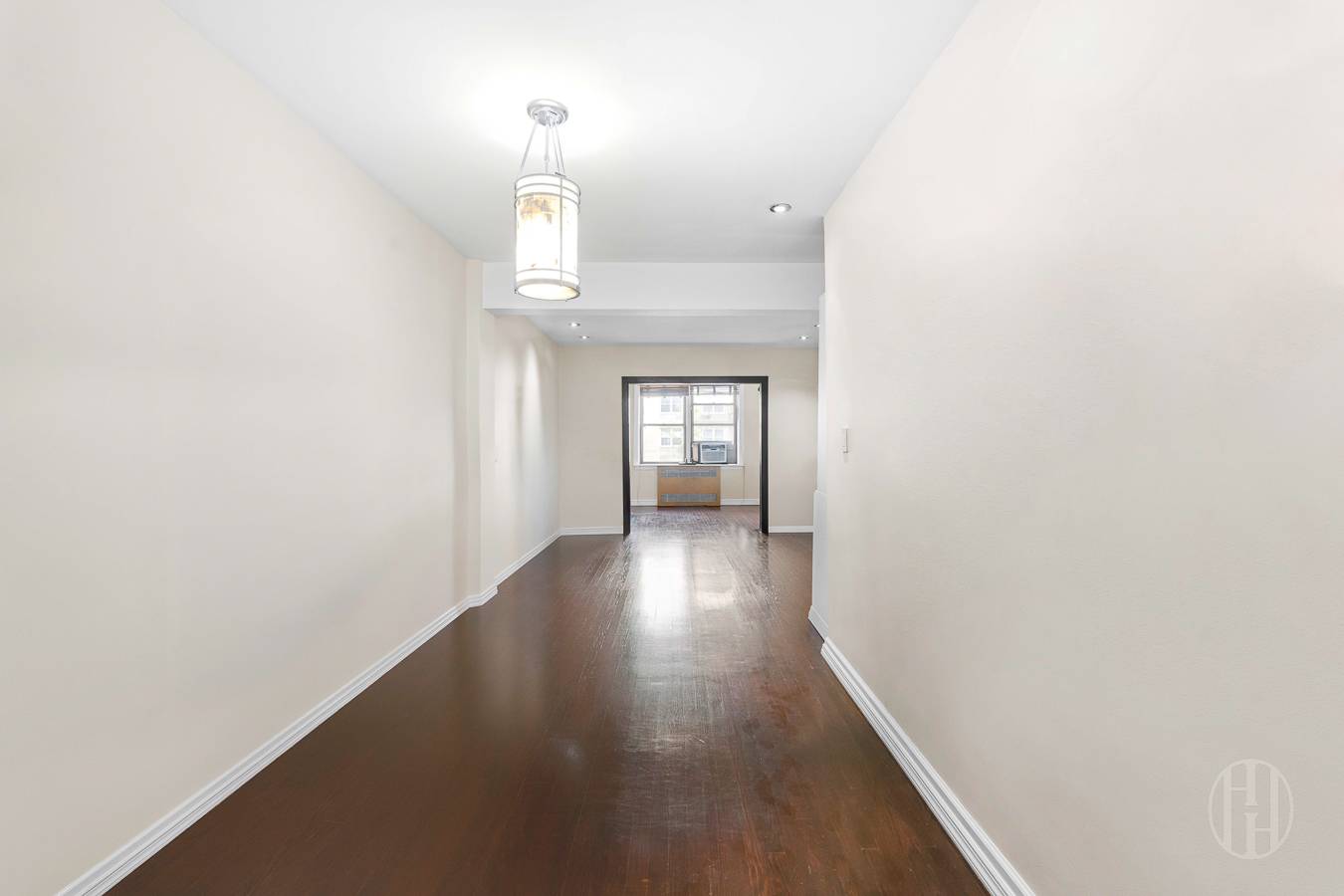 54 E 8th Street 3J