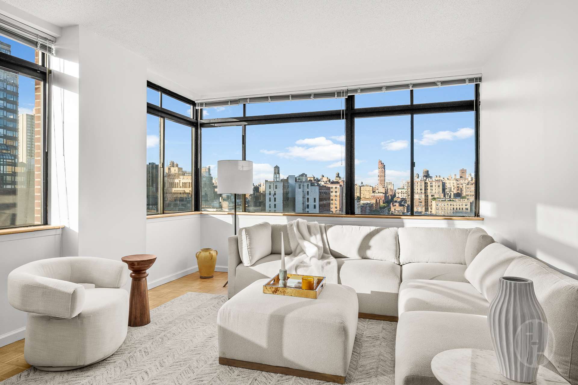 45 W 67th Street 14H