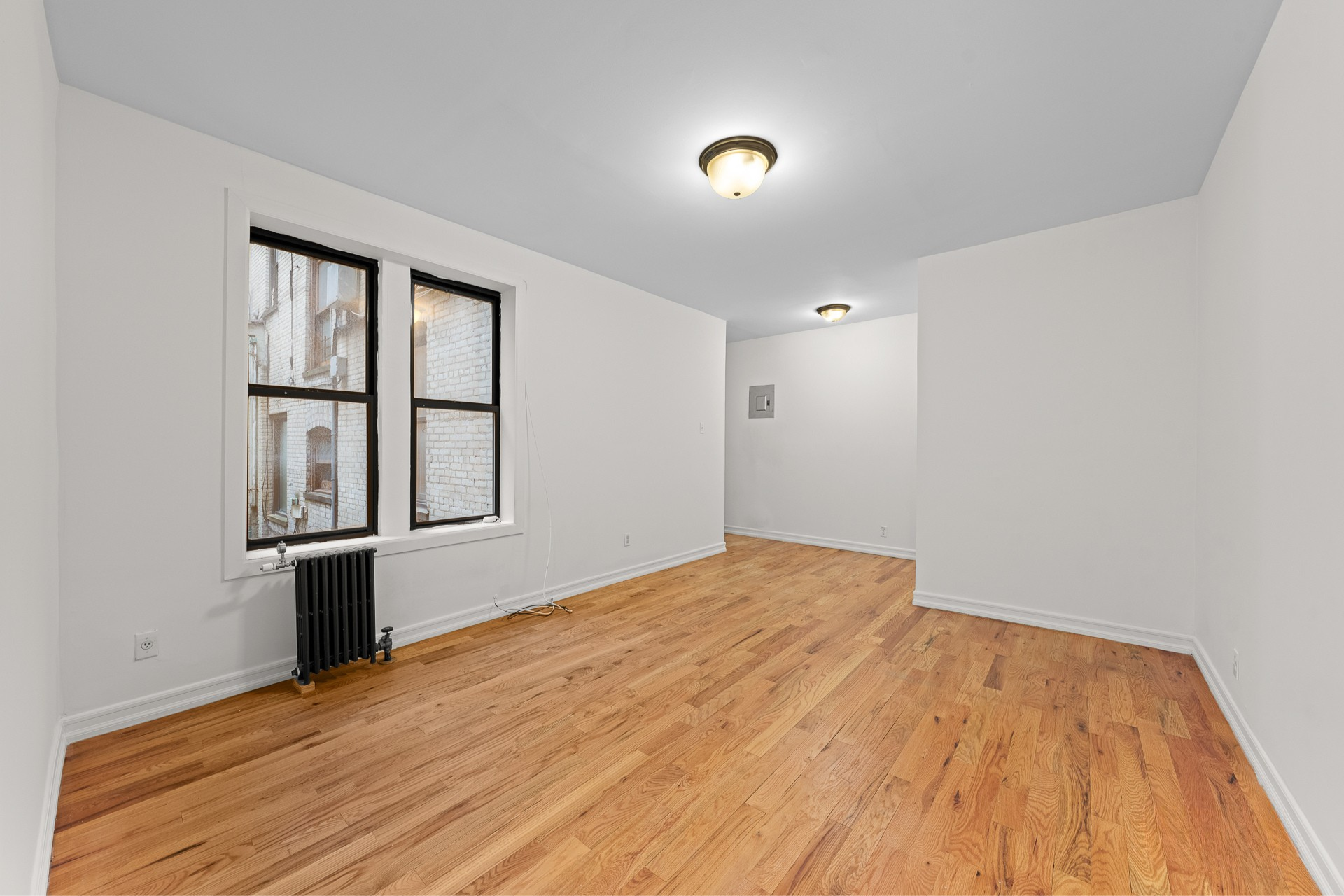 49 E 17th Street 1M