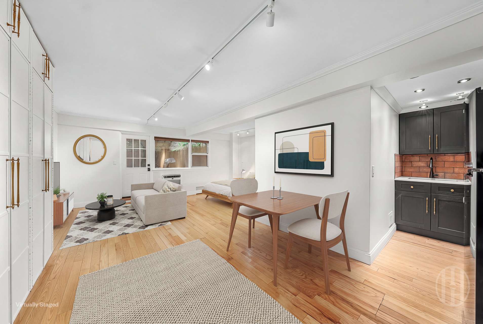 335 E 51st Street LG