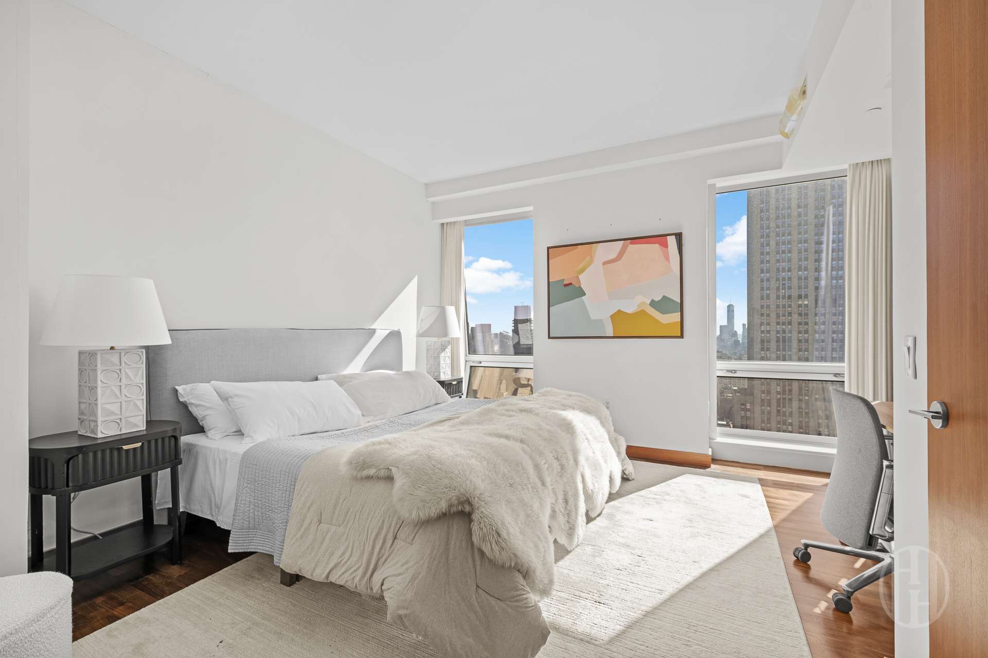 400 5th Avenue 45G