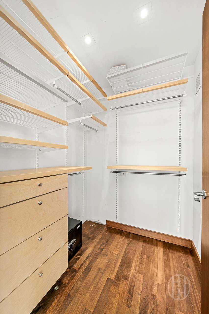 400 5th Avenue 45G