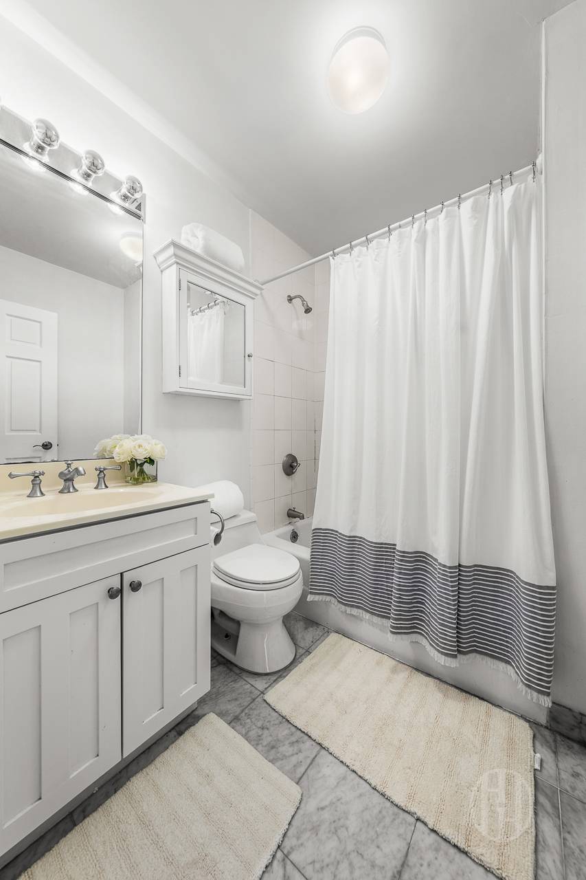 407 E 12th Street 4FNE