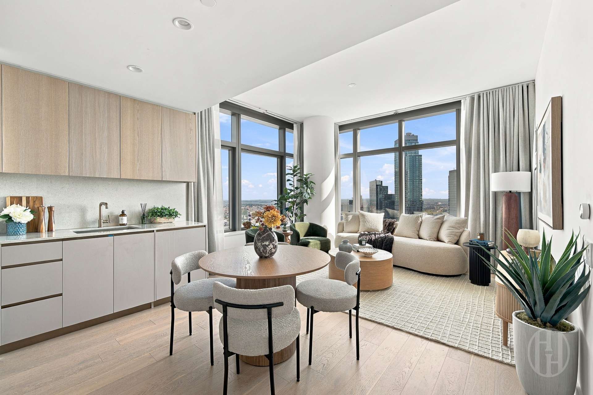 3 Court Square 4608