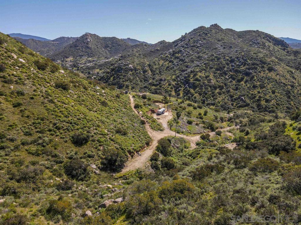 1200 Harbison Canyon Rd