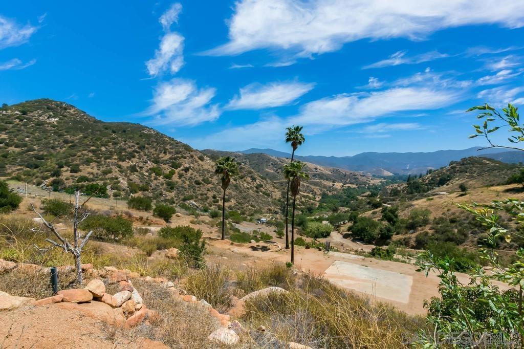 1200 Harbison Canyon Rd