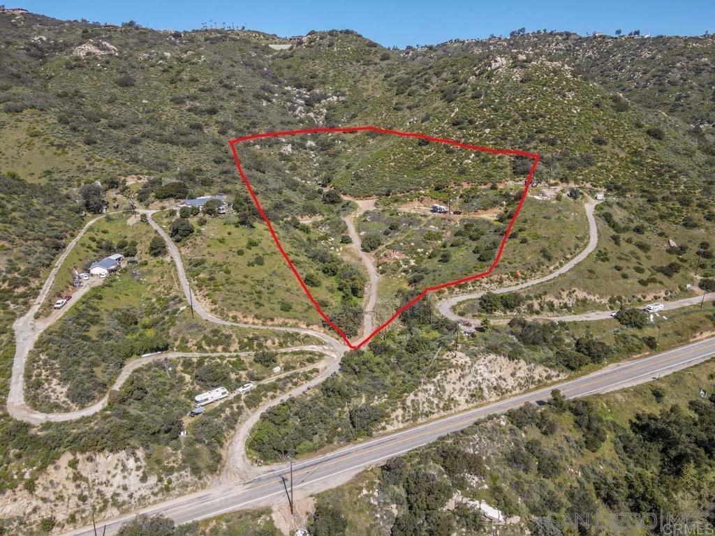 1200 Harbison Canyon Rd