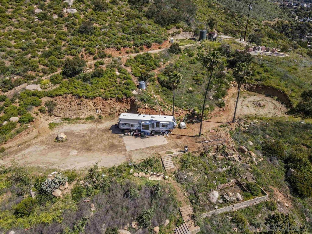 1200 Harbison Canyon Rd