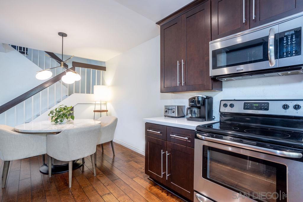 7200 Melody Lane 25