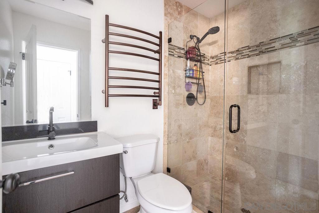 7200 Melody Lane 25