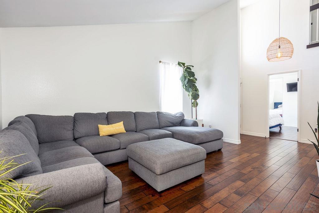 7200 Melody Lane 25