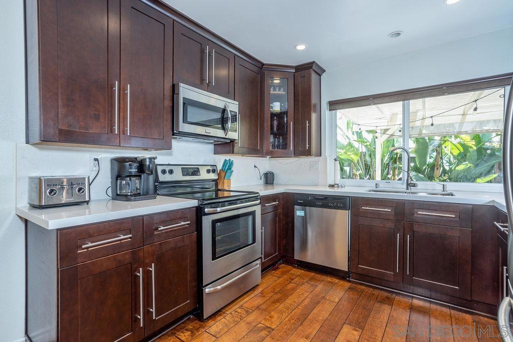 7200 Melody Lane 25
