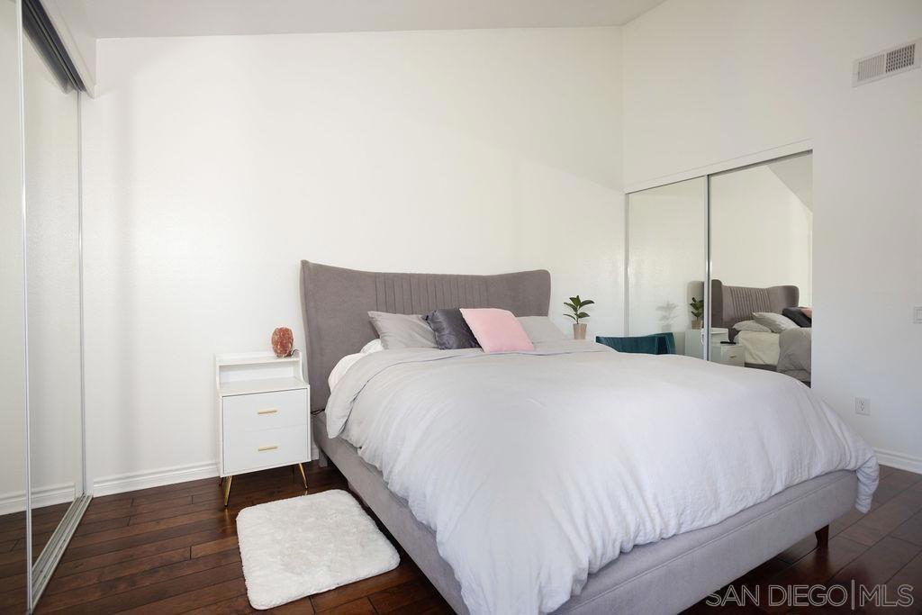 7200 Melody Lane 25