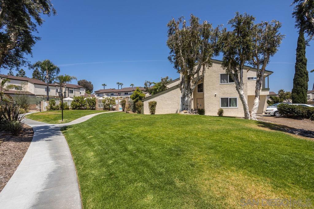 7200 Melody Lane 25