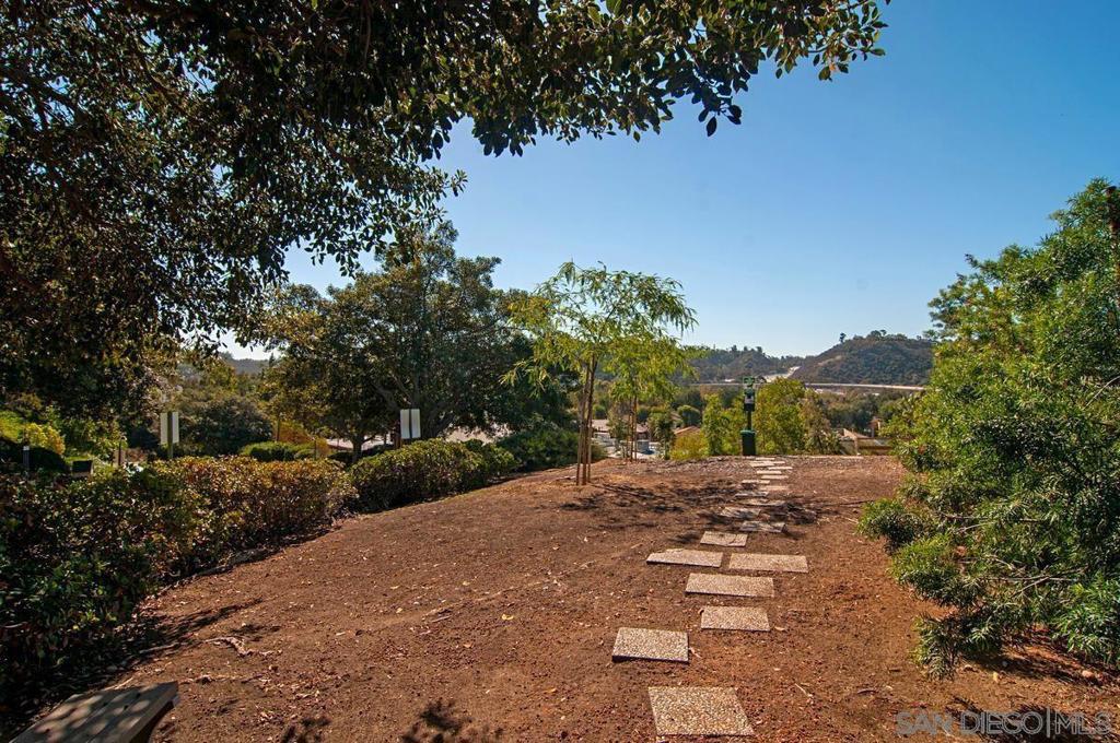 10425 Caminito Cuervo 216