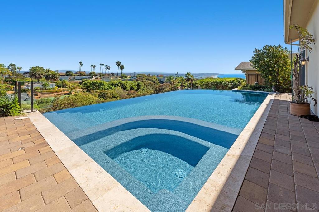 5971 La Jolla Mesa Dr