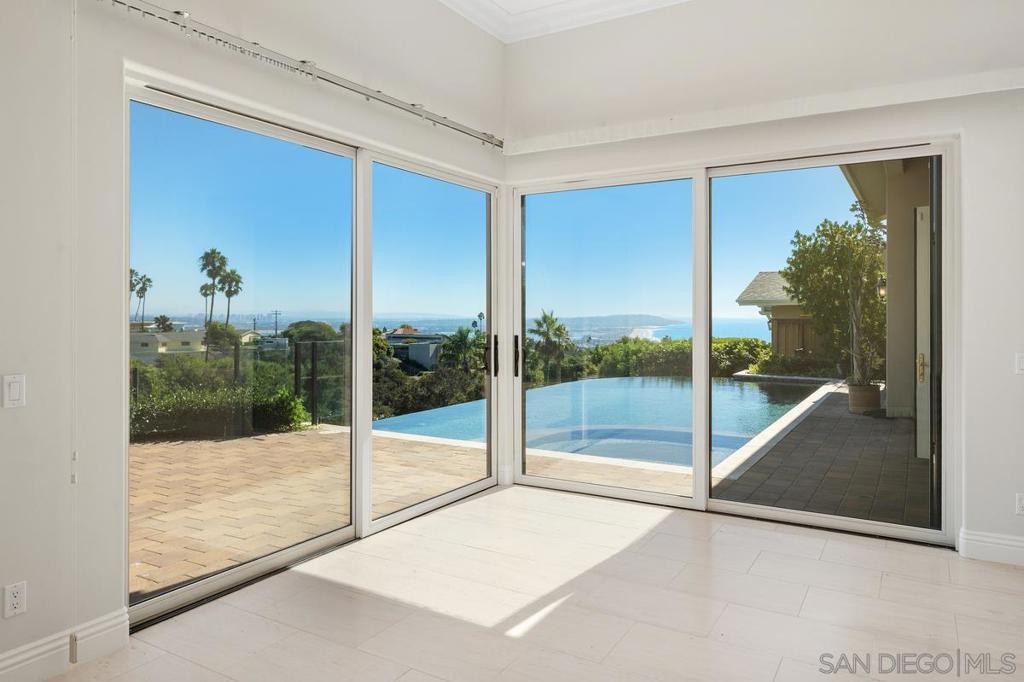 5971 La Jolla Mesa Dr