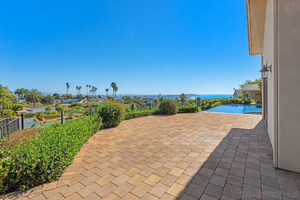 5971 La Jolla Mesa Dr