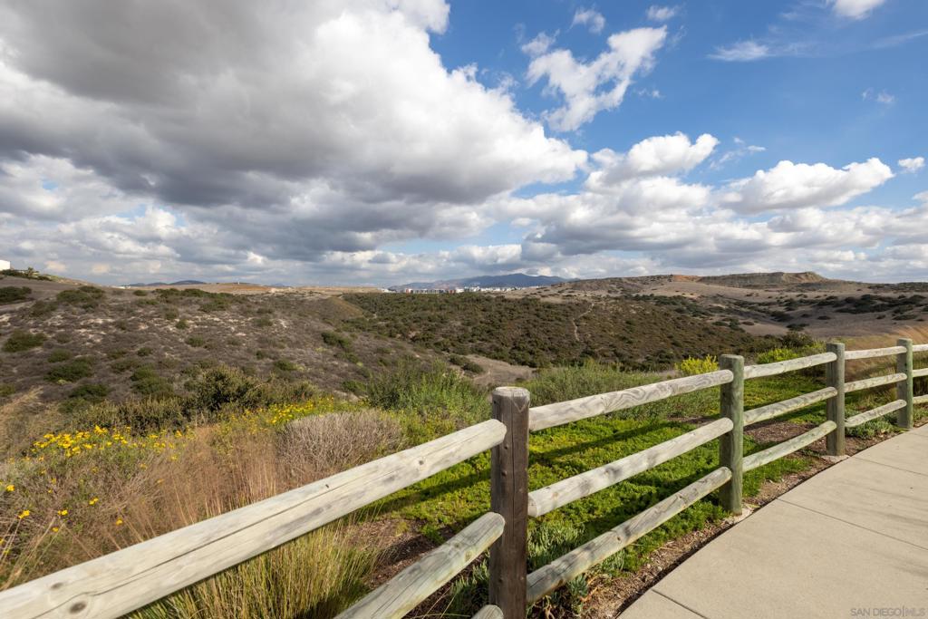 1257 Calle Datura 157