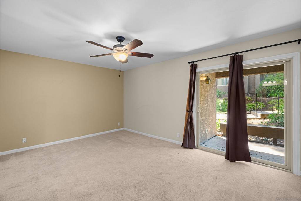 10425 Caminito Cuervo 216