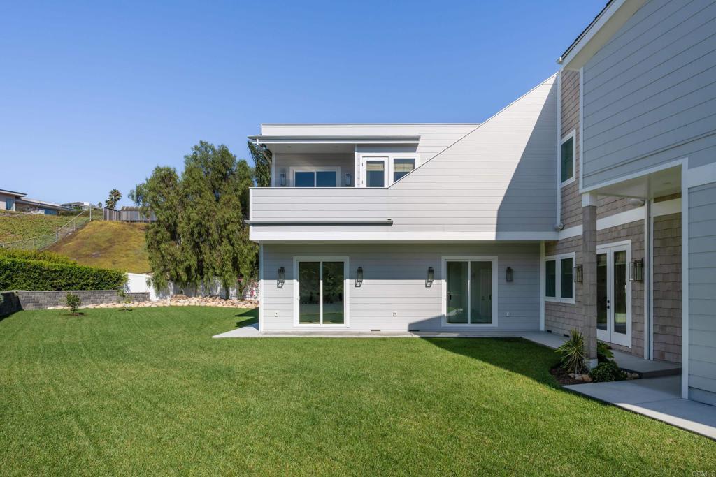 964 Candlelight Place