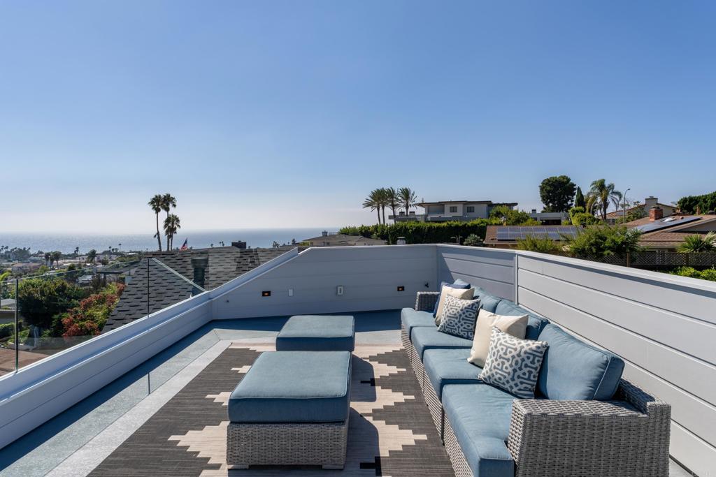 964 Candlelight Place