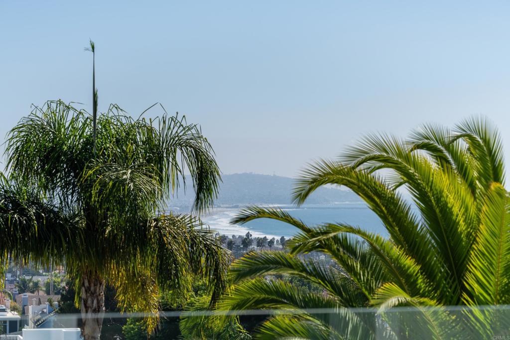 964 Candlelight Place