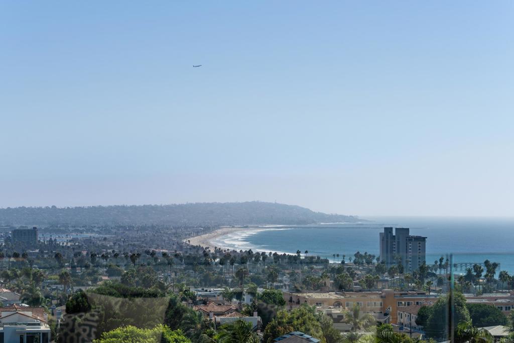 964 Candlelight Place