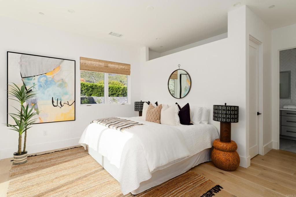 964 Candlelight Place