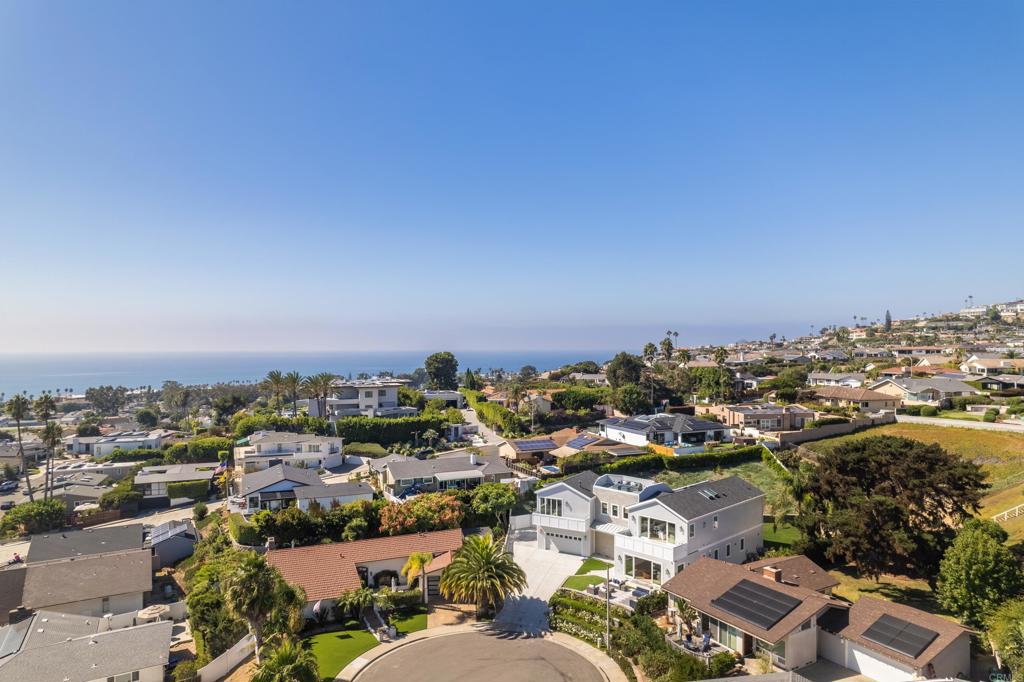 964 Candlelight Place