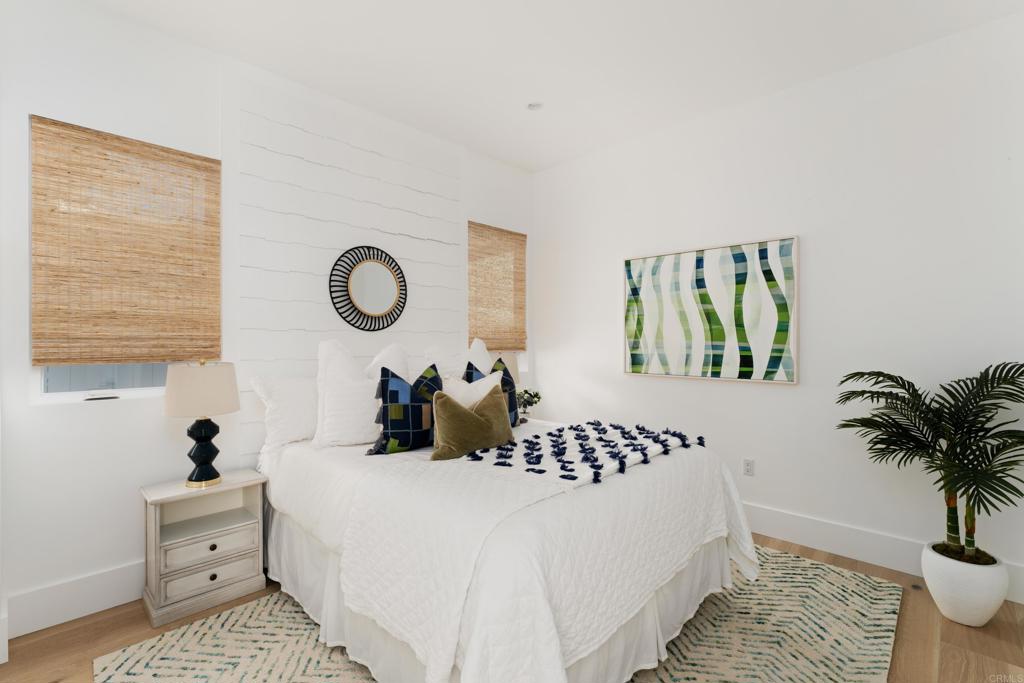 964 Candlelight Place