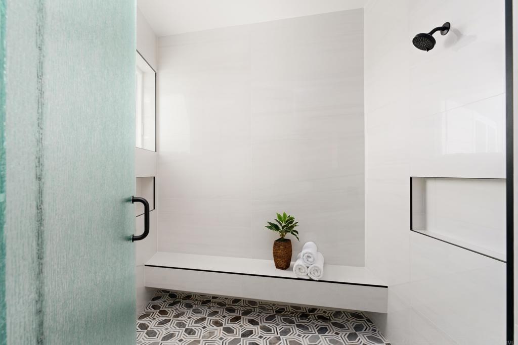 964 Candlelight Place