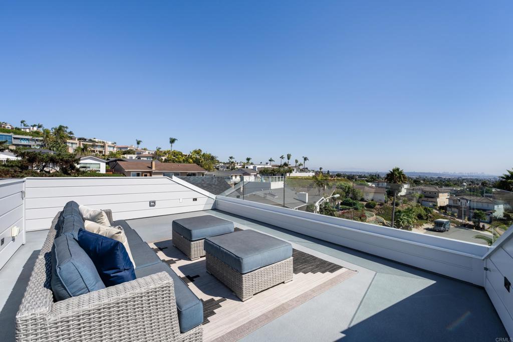 964 Candlelight Place