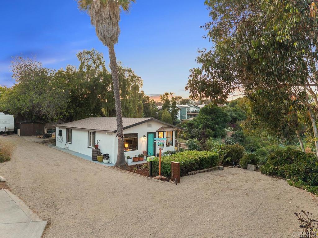 1738 33rd Street