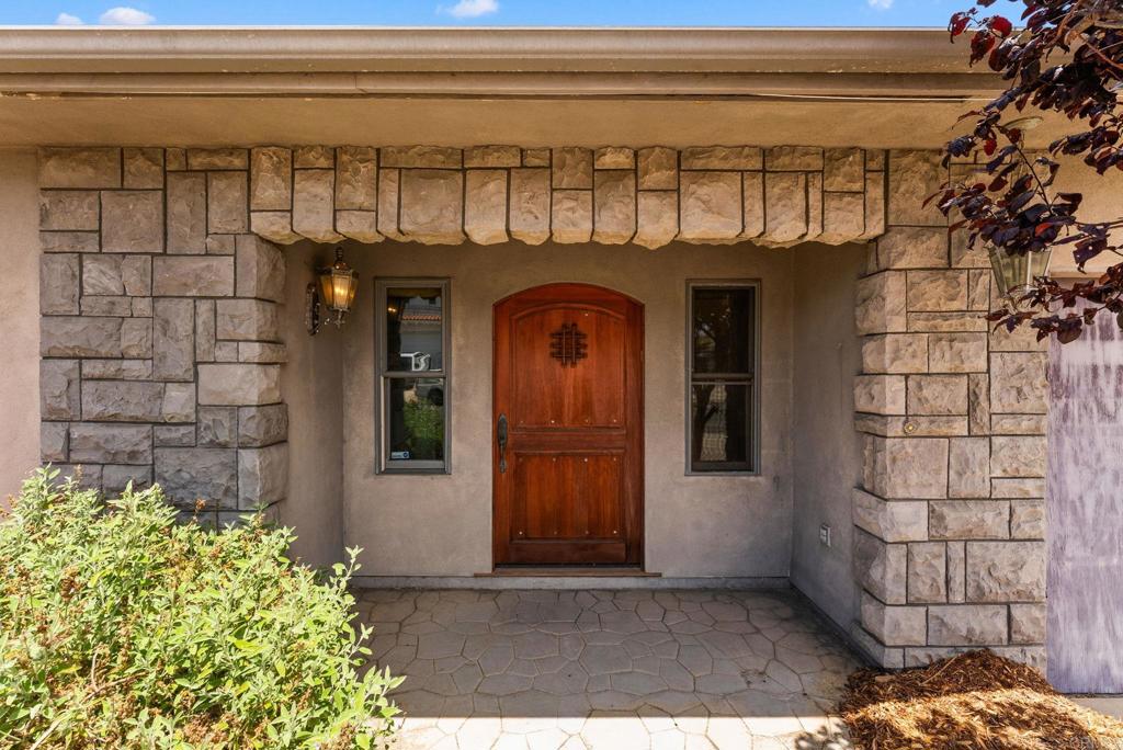 5120 El Arbol Drive
