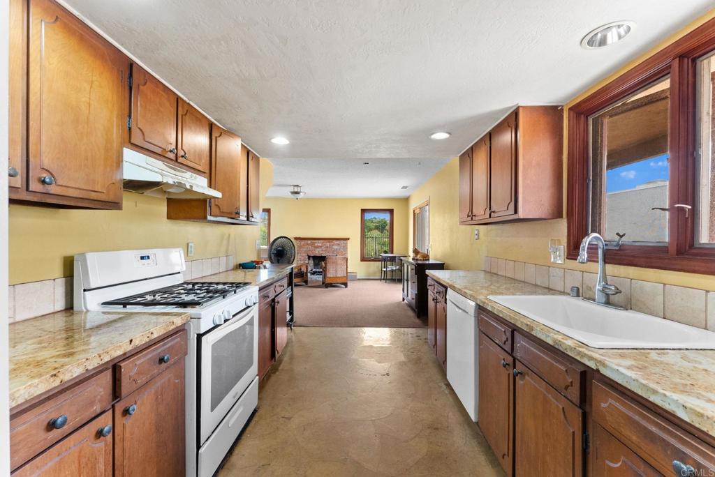 5120 El Arbol Drive
