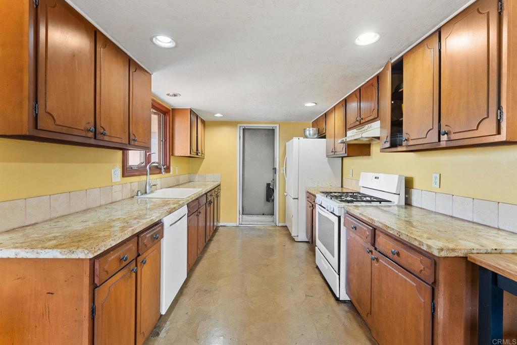 5120 El Arbol Drive