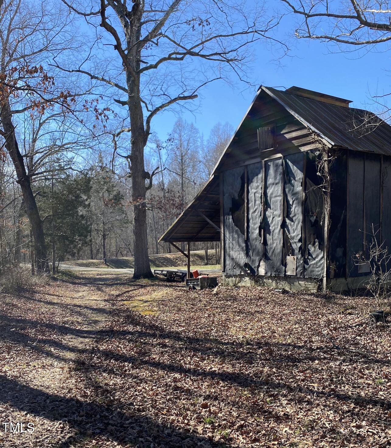 828 Sawmill Road