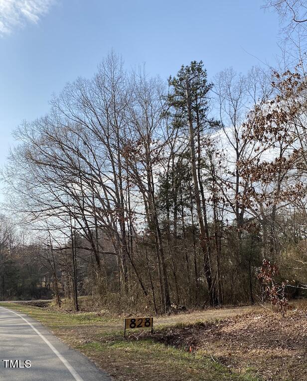 828 Sawmill Road