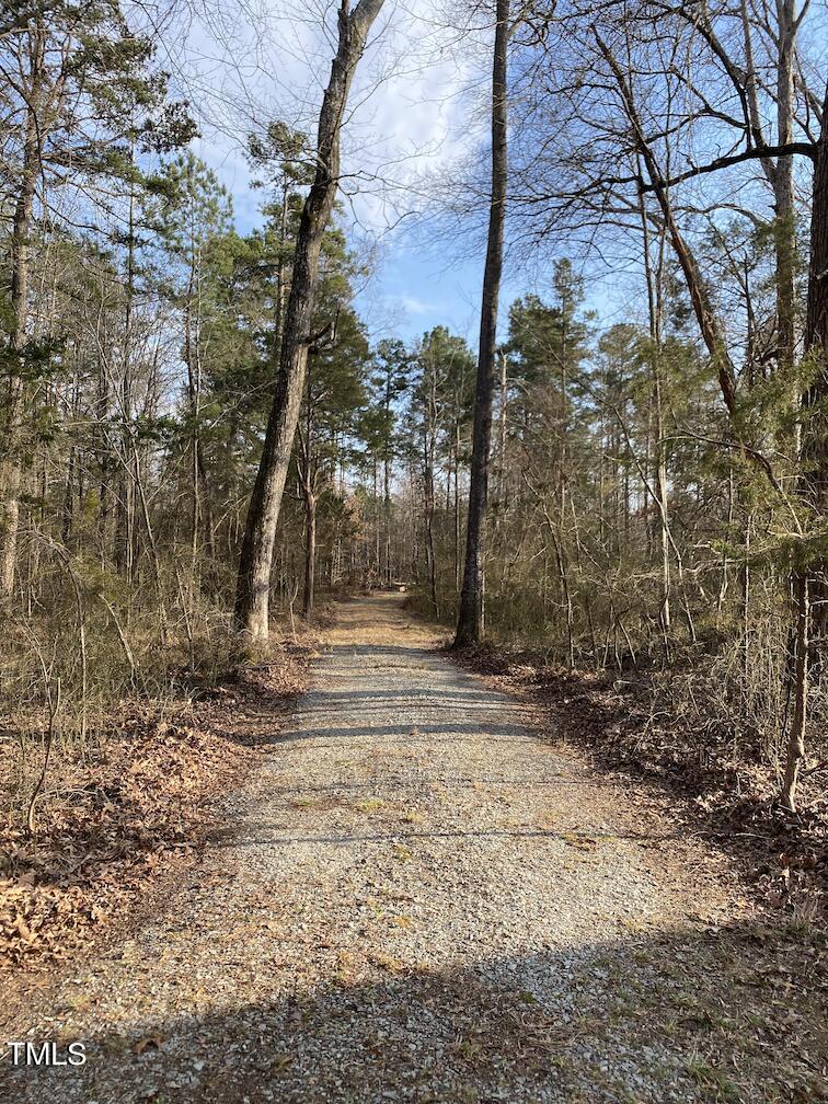 828 Sawmill Road