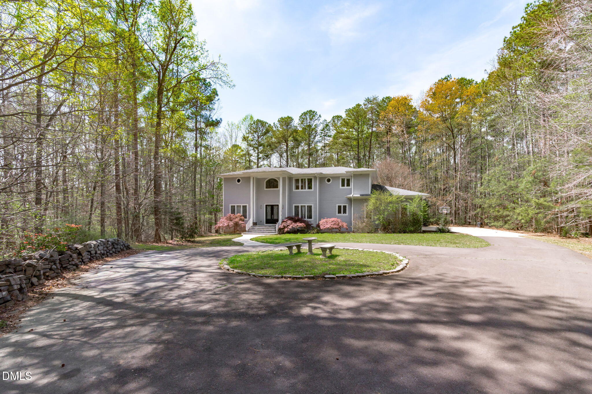 8607 Yorkshire Lane