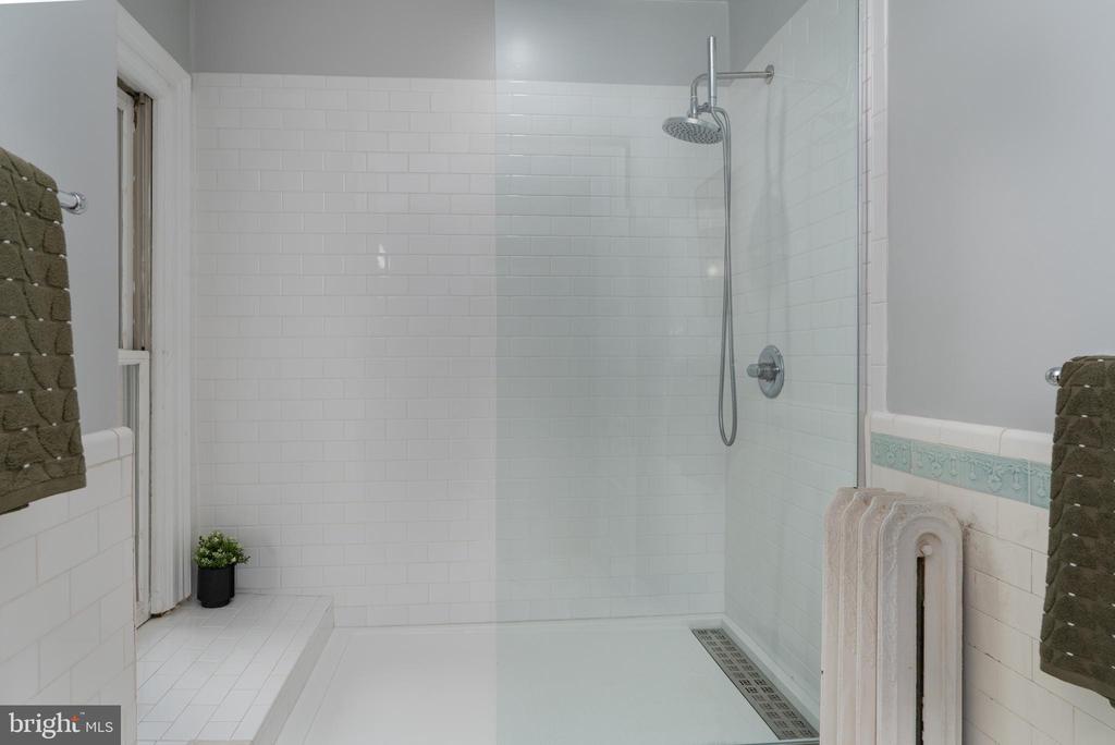 1840 BILTMORE STREET NW Unit: 46