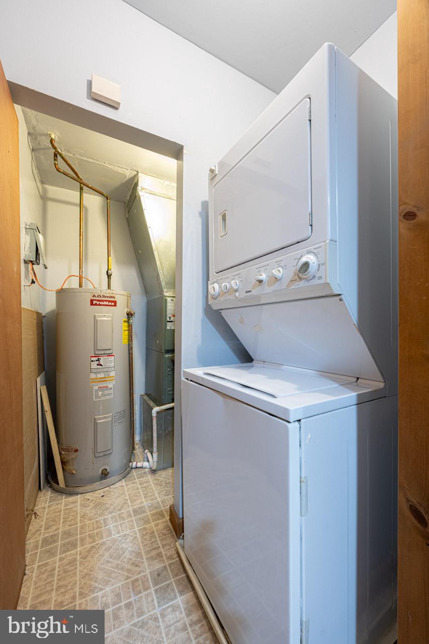 1717 TRINIDAD AVENUE NE