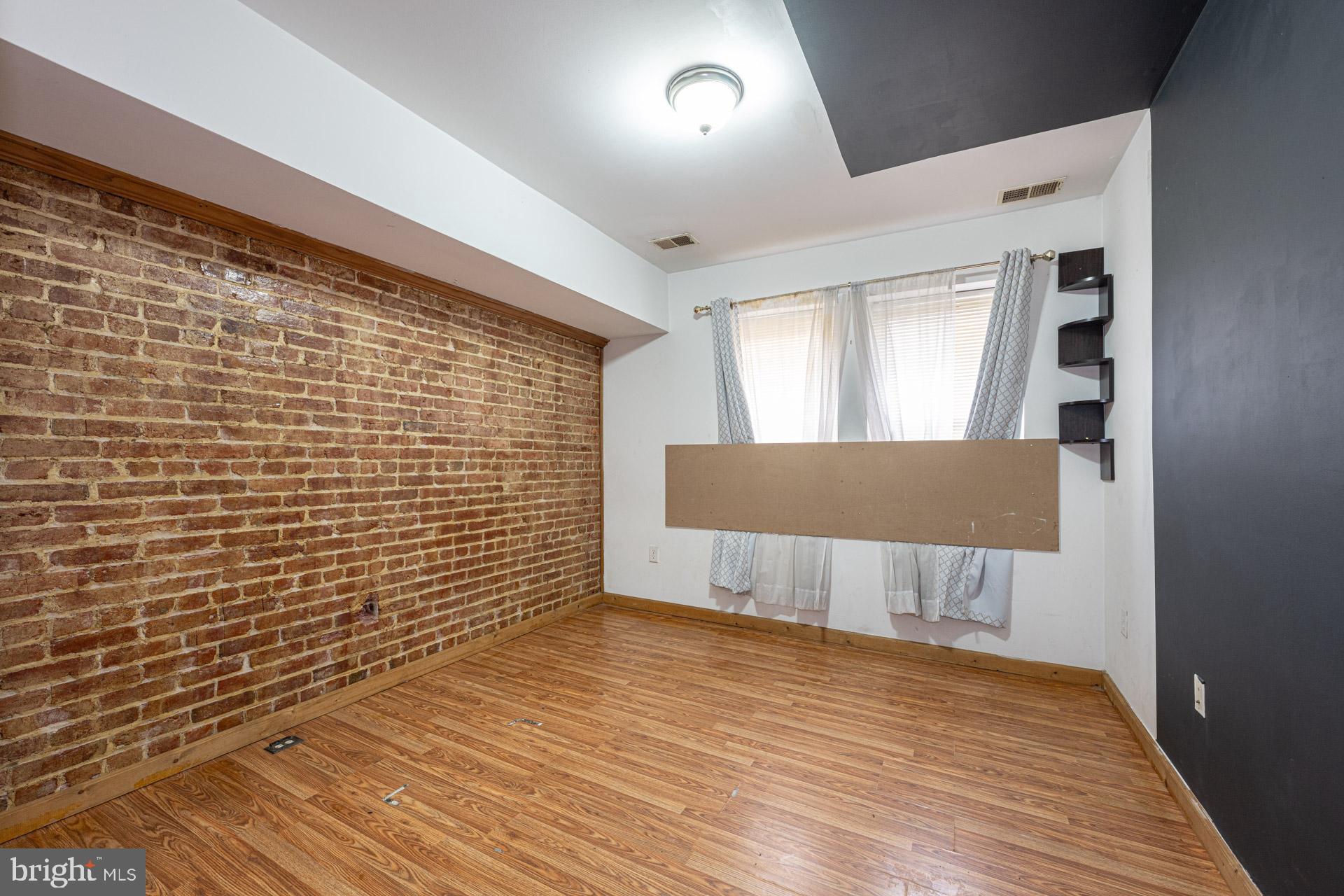 1717 TRINIDAD AVENUE NE