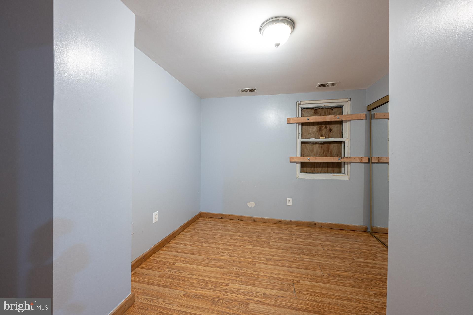 1717 TRINIDAD AVENUE NE