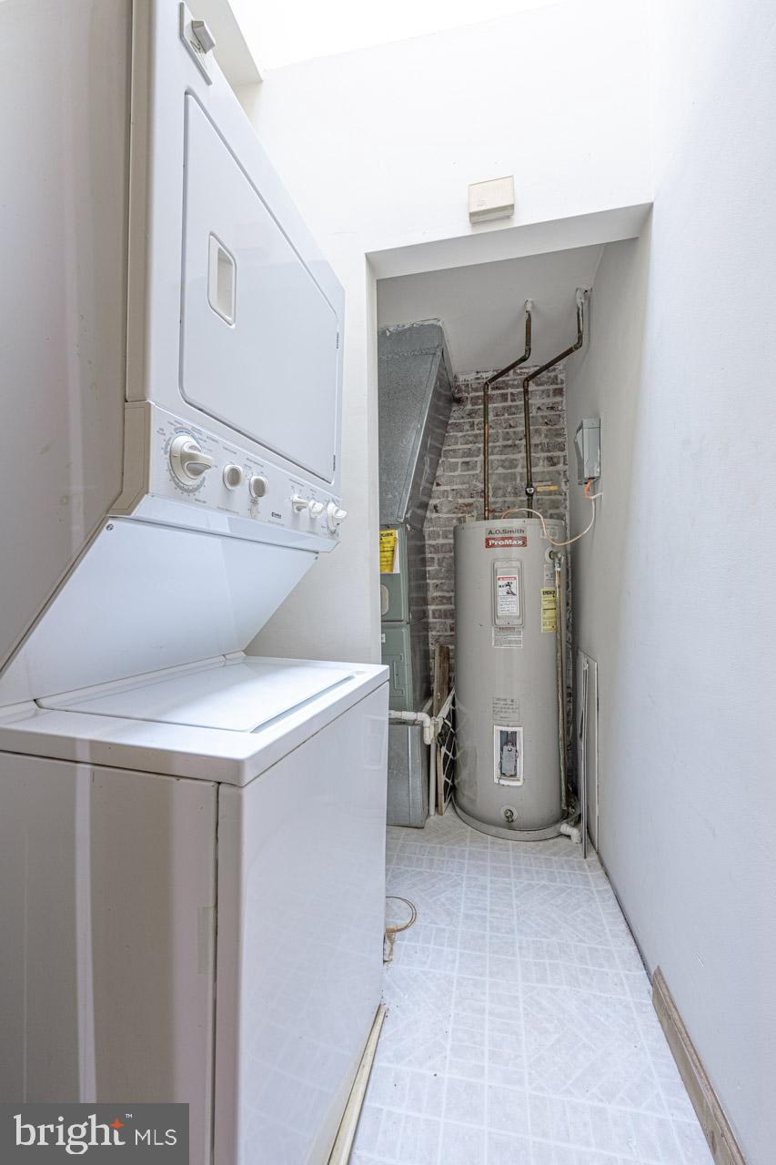 1717 TRINIDAD AVENUE NE